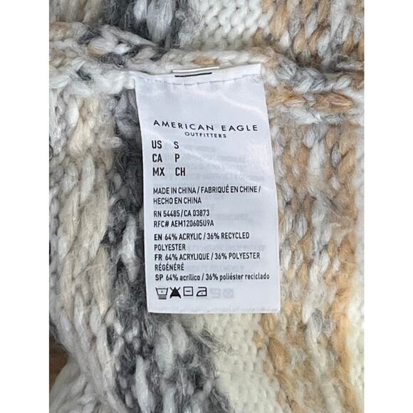 American Eagle Cream Tribal Crew Neck Sweater Reg Small - Picture 4 of 8